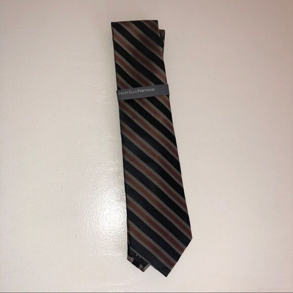 Perry Ellis portfolio silk tie - Picture 1 of 2